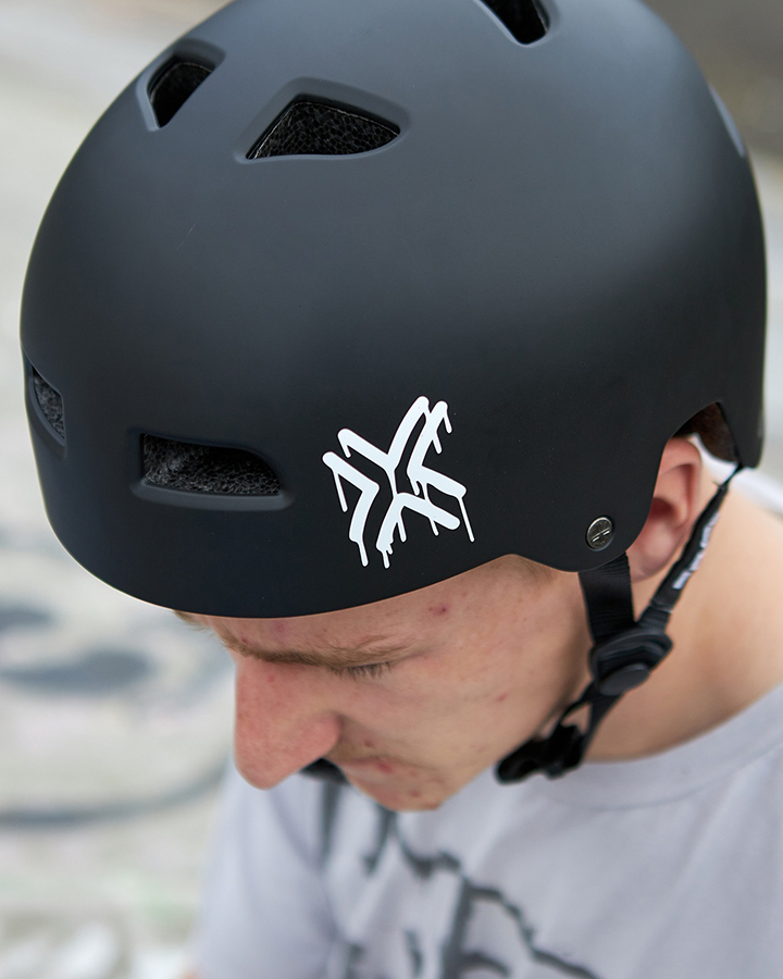Alpha Helmet Matt Black Mobmark 2