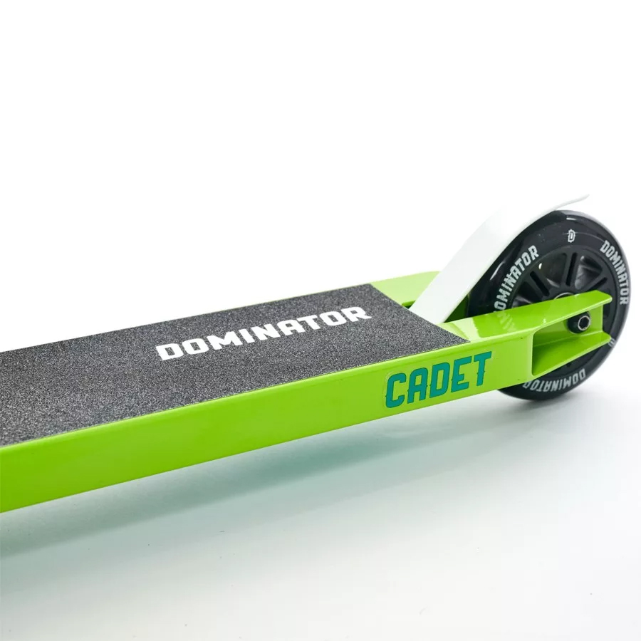 Dominator scout scooter green black 2