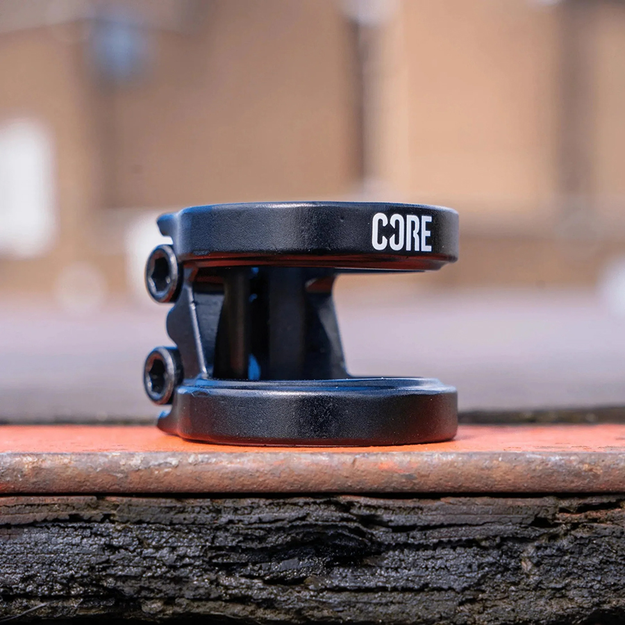 Core venom double clamp black 2