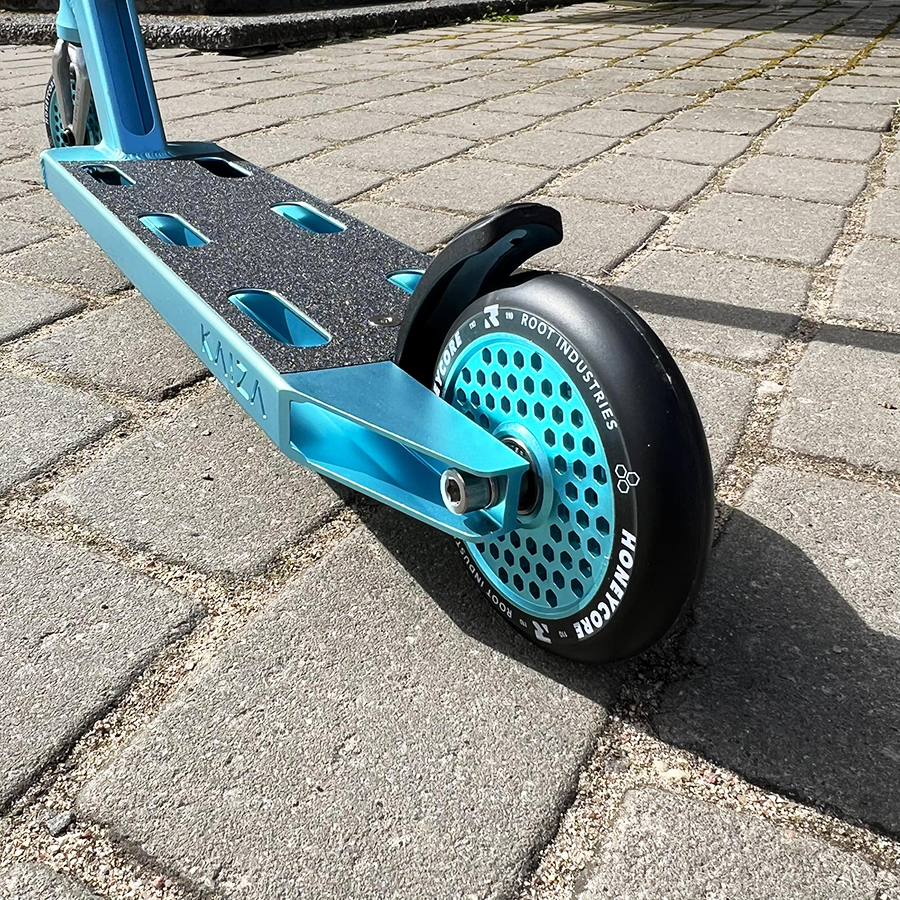 Kaiza-Ethic-Root-custom-toukeratas teal 3